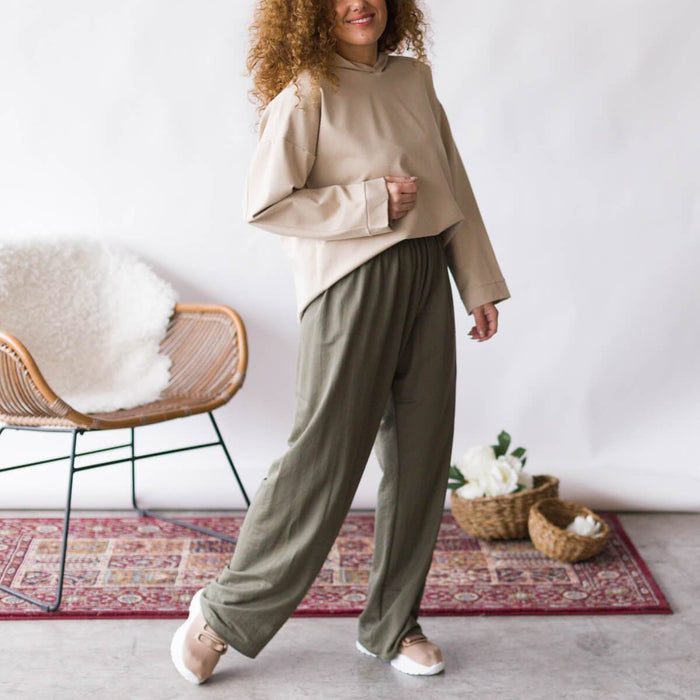 Look Sudadera Maisa Beige +Pantalon Remo Kaki